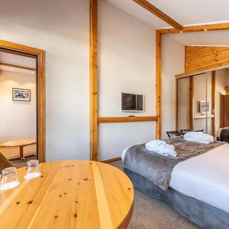 Hotel Les Sherpas Courchevel