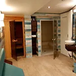 ホテル Les Sherpas 4*